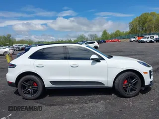 2021 Porsche Macan z VIN WP1AA2A59MLB10281, wystawiony jako IAAI lot #42219768 z przebiegiem 62 975 mil mil oraz . Historia ofert i sprzedaży dostępna na DreamBid. Obrazek 13.