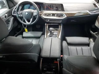 2020 BMW X5 sDrive40i z VIN 5UXCR4C09L9B23285, wystawiony jako Copart lot #55269725 z przebiegiem 29 891 mil mil oraz Czysty tytuł • Clean title. Historia ofert i sprzedaży dostępna na DreamBid. Obrazek 8.