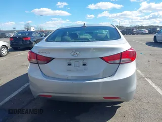 2013 Hyundai Elantra GLS с VIN 5NPDH4AE6DH399520, выставлен на аукционе IAAI как лот 41669620 с пробегом 202 396 миль миль и . История ставок и продаж доступна на DreamBid. Изображение 16.