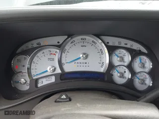 2006 Chevrolet Silverado 1500 LT1 with VIN 1GCEC19Z36Z119573, listed as a IAAI auction lot 41870707 with 154,245 mi miles. Bid and sale history available at carsss.com. Image 7.