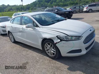 2013 Ford Fusion SE with VIN 3FA6P0H72DR193433, listed as a IAAI auction lot 42253565 with 121,646 mi miles and . Bid and sale history available at DreamBid. Image 1.