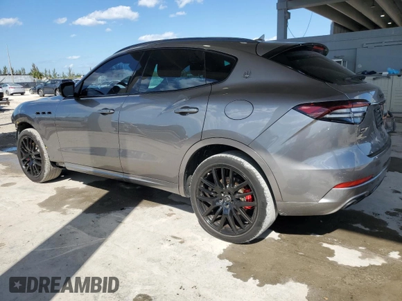 2021 Maserati Levante S z VIN ZN661YUA3MX369441, wystawiony jako Copart lot #50344155 z przebiegiem 71 963 mil mil oraz Nie do naprawy • Non repairable. Historia ofert i sprzedaży dostępna na DreamBid. Obrazek 2.