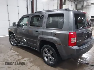 2015 Jeep Patriot High Altitude with VIN 1C4NJRFB8FD245162, listed as a IAAI auction lot 42286719 with 78,191 mi miles and . Bid and sale history available at DreamBid. Image 3.