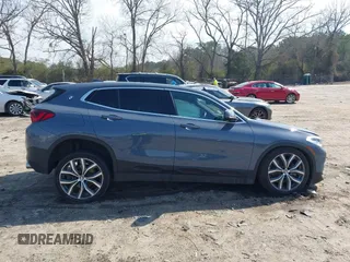 2022 BMW X2 sDrive28i with VIN WBXYH9C06N5T66960, listed as a IAAI auction lot 41800229 with 80,361 mi miles. Bid and sale history available at carsss.com. Image 13.