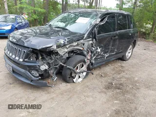 2016 Jeep Compass Sport с VIN 1C4NJCBA5GD742875, выставлен на аукционе IAAI как лот 42130832 с пробегом Не указан миль и . История ставок и продаж доступна на DreamBid. Изображение 2.