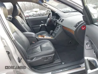 2007 Volvo XC90 I6 with VIN YV4CZ982871389484, listed as a IAAI auction lot 41305196 with 116,623 mi miles. Bid and sale history available at carsss.com. Image 5.