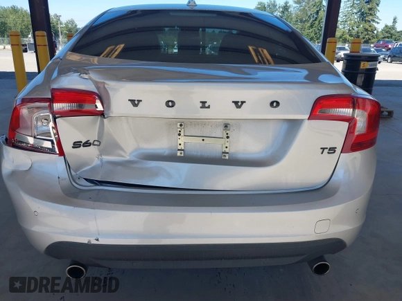 2013 Volvo S60 T5 Premier with VIN YV1612FS0D2224742, listed as a IAAI auction lot 42655428 with 92,597 mi miles and . Bid and sale history available at DreamBid. Image 6.