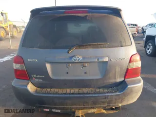 2007 Toyota Highlander w/3rd Row with VIN JTEEP21A470225371, listed as a IAAI auction lot 41776095 with 185,931 mi miles. Bid and sale history available at carsss.com. Image 16.