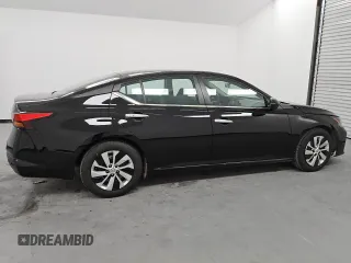 2023 Nissan Altima S with VIN 1N4BL4BV1PN346206, listed as a Copart auction lot 81175284 with 52,835 mi miles and Clean Title. Bid and sale history available at DreamBid. Image 3.