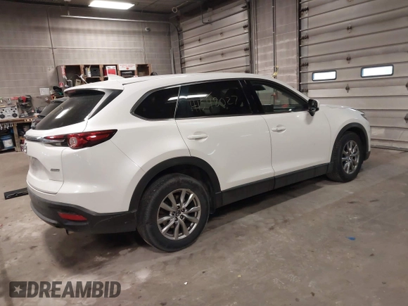 2018 Mazda CX-9 Touring with VIN JM3TCBCY5J0234466, listed as a IAAI auction lot 41548027 with 96,016 mi miles. Bid and sale history available at carsss.com. Image 4.