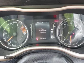 2016 Jeep Cherokee Latitude с VIN 1C4PJMCS3GW118356, выставлен на аукционе IAAI как лот 42342091 с пробегом 143 726 миль миль и . История ставок и продаж доступна на DreamBid. Изображение 7.