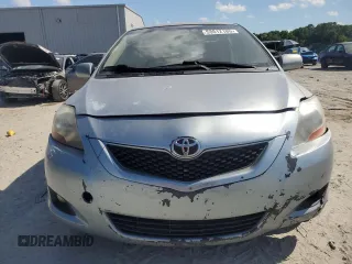 2009 Toyota Yaris with VIN JTDBT903591302633, listed as a Copart auction lot 53512185 with 351,622 mi miles and Salvage Title. Bid and sale history available at carsss.com. Image 5.