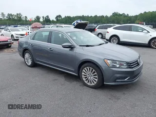 2016 Volkswagen Passat SE z VIN 1VWBT7A36GC007977, wystawiony jako IAAI lot #42433371 z przebiegiem 124 064 mil mil oraz . Historia ofert i sprzedaży dostępna na DreamBid. Obrazek 1.