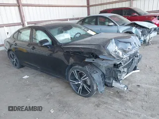 2020 Volvo S90 R-Design с VIN LVYA22MT7LP168513, выставлен на аукционе IAAI как лот 41978885 с пробегом 84 214 миль миль и . История ставок и продаж доступна на DreamBid. Изображение 1.