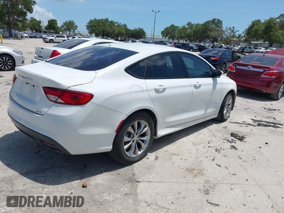 2015 Chrysler 200 S z VIN 1C3CCCBB8FN715368, wystawiony jako IAAI lot #42492720 z przebiegiem 175 847 mil mil oraz . Historia ofert i sprzedaży dostępna na DreamBid. Obrazek 4.