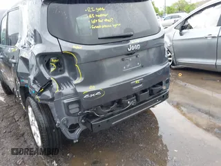 2023 Jeep Renegade Upland with VIN ZACNJDB18PPP62252, listed as a IAAI auction lot 42319846 with 11,831 mi miles and . Bid and sale history available at DreamBid. Image 6.