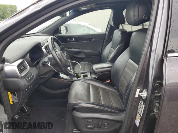 2016 Kia Sorento SX z VIN 5XYPKDA51GG152979, wystawiony jako Copart lot #57942165 z przebiegiem 189 283 mil mil oraz Szkoda całkowita • Salvage title. Historia ofert i sprzedaży dostępna na DreamBid. Obrazek 7.