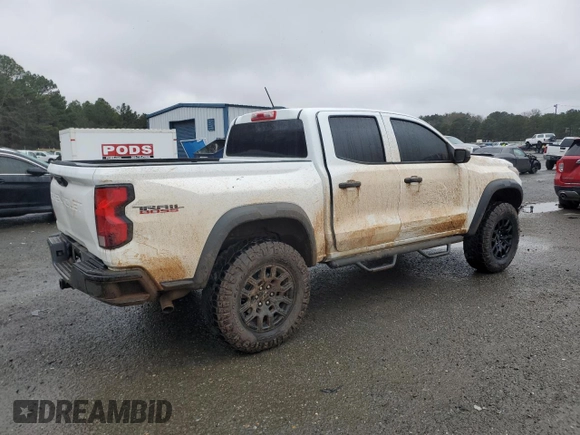 2023 Chevrolet Colorado 4WD Trail Boss with VIN 1GCPTEEK5P1255504, listed as a Copart auction lot 87727235 with 23,817 mi miles and Salvage Title. Bid and sale history available at carsss.com. Image 3.