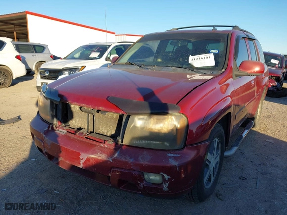 2006 Chevrolet TrailBlazer LS with VIN 1GNDT13SX62133526, listed as a IAAI auction lot 41216101 with 150,157 mi miles. Bid and sale history available at carsss.com. Image 17.