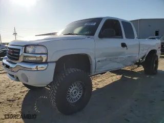 2004 GMC Sierra 1500 SLT with VIN 1GTEK19T54E331992, listed as a Copart auction lot 48469015 with 259,759 mi miles and Salvage Title. Bid and sale history available at carsss.com. Image 1.