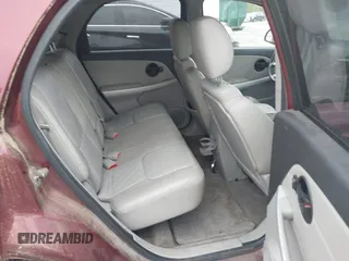 2007 Chevrolet Equinox LT with VIN 2CNDL63F276242281, listed as a IAAI auction lot 41903233 with 207,923 mi miles. Bid and sale history available at carsss.com. Image 8.