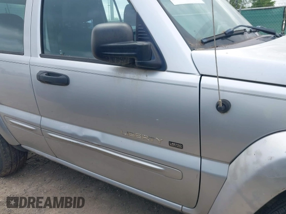 2003 Jeep Liberty Limited with VIN 1J4GK58K23W633722, listed as a IAAI auction lot 42103188 with 207,645 mi miles and . Bid and sale history available at carsss.com. Image 6.