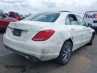 2015 Mercedes-Benz C-Class C 300 Luxury with VIN 55SWF4KB5FU026651, listed as a IAAI auction lot 41892311 with 101,285 mi miles. Bid and sale history available at carsss.com. Image 4.