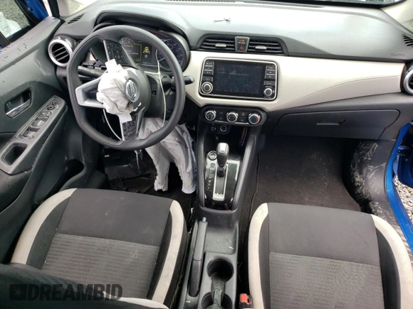 2021 Nissan Versa SV z VIN 3N1CN8EV1ML864794, wystawiony jako Copart lot #56690095 z przebiegiem 64 803 mil mil oraz Szkoda całkowita • Salvage title. Historia ofert i sprzedaży dostępna na DreamBid. Obrazek 8.