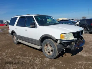 2003 Ford Expedition Eddie Bauer with VIN 1FMFU17L43LC47511, listed as a IAAI auction lot 41389633 with 236,105 mi miles. Bid and sale history available at carsss.com. Image 1.