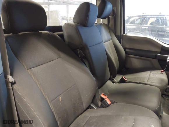2019 Ford F-150 XL with VIN 1FTMF1C53KKE18847, listed as a IAAI auction lot 41526344 with 184,942 mi miles. Bid and sale history available at carsss.com. Image 8.