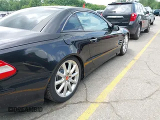 2007 Mercedes-Benz SL 550 with VIN WDBSK71F57F121921, listed as a IAAI auction lot 42537737 with 101,435 mi miles and . Bid and sale history available at DreamBid. Image 6.