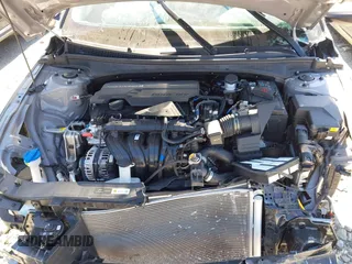 2024 Hyundai Elantra SE with VIN KMHLL4DG3RU723300, listed as a IAAI auction lot 41640311 with 20,059 mi miles and . Bid and sale history available at DreamBid. Image 10.