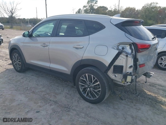 2020 Hyundai Tucson Sport with VIN KM8J33AL5LU217879, listed as a IAAI auction lot 41378700 with 82,684 mi miles. Bid and sale history available at carsss.com. Image 3.