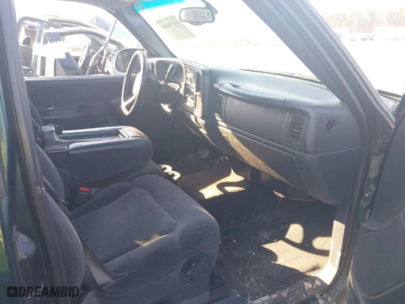 2001 Chevrolet Silverado 1500 LS with VIN 2GCEC19T711315836, listed as a IAAI auction lot 41676444 with 1 mi miles. Bid and sale history available at carsss.com. Image 5.