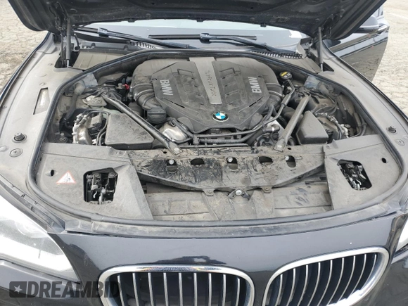 2015 BMW 7 Series 750Li with VIN WBAYE8C54FD782389, listed as a Copart auction lot 45150445 with 122,788 mi miles and Clean Title. Bid and sale history available at carsss.com. Image 11.