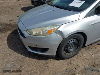2016 Ford Focus S with VIN 1FADP3E25GL302195, listed as a IAAI auction lot 41963014 with 170,210 mi miles. Bid and sale history available at carsss.com. Image 6.
