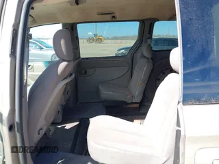 2003 Chrysler Town & Country LX with VIN 2C4GP44L73R103612, listed as a IAAI auction lot 41680848 with 211,360 mi miles and . Bid and sale history available at DreamBid. Image 8.