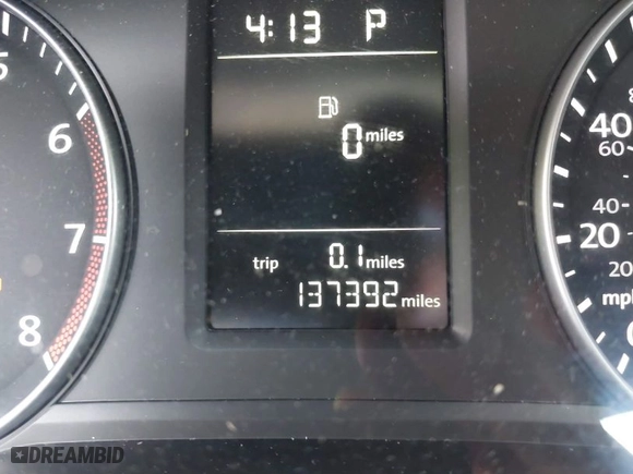 2015 Volkswagen Passat 1.8T Wolfsburg Ed with VIN 1VWAT7A39FC006249, listed as a IAAI auction lot 40204853 with 137,392 mi miles. Bid and sale history available at carsss.com. Image 7.