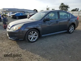 2013 Subaru Legacy Premium z VIN 4S3BMBC61D3042156, wystawiony jako Copart lot #47809065 z przebiegiem 142 116 mil mil oraz Szkody całkowita. Historia ofert i sprzedaży dostępna na DreamBid. Obrazek 1.