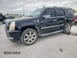 2014 Cadillac Escalade Luxury z VIN 1GYS3BEF7ER155019, wystawiony jako Copart lot #59589975 z przebiegiem 153 938 mil mil oraz Szkoda całkowita • Salvage title. Historia ofert i sprzedaży dostępna na DreamBid. Obrazek 1.