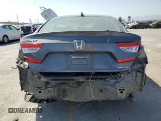 2019 Honda Accord с VIN 1HGCV3F10KA015662, выставлен на аукционе Copart как лот 61217255 с пробегом 57 416 миль миль и Списание • Salvage title. История ставок и продаж доступна на DreamBid. Изображение 6.