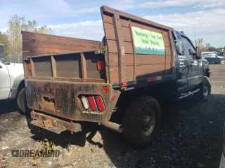 2003 Ford F-350 XL with VIN 1FTSX31P63EB83848, listed as a Copart auction lot 72834204 with 238,549 mi miles and Salvage Title. Bid and sale history available at DreamBid. Image 3.