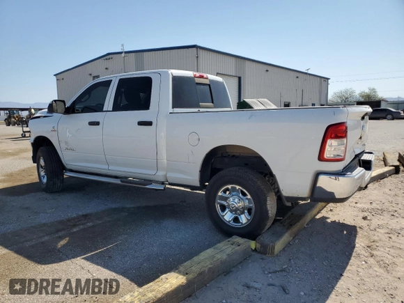 2020 Ram 2500 Tradesman z VIN 3C6UR5CL7LG172687, wystawiony jako Copart lot #63088435 z przebiegiem 120 021 mil mil oraz Szkoda całkowita • Salvage title. Historia ofert i sprzedaży dostępna na DreamBid. Obrazek 2.