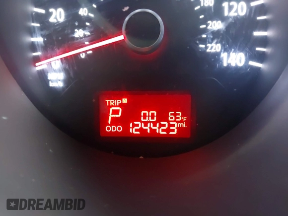 2013 Kia Soul + z VIN KNDJT2A63D7756770, wystawiony jako IAAI lot #41528323 z przebiegiem 124 423 mil mil oraz . Historia ofert i sprzedaży dostępna na DreamBid. Obrazek 16.