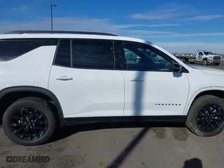 2024 Chevrolet Traverse FWD LT with VIN 1GNERGKSXRJ177642, listed as a IAAI auction lot 41655801 with 5,042 mi miles. Bid and sale history available at carsss.com. Image 13.