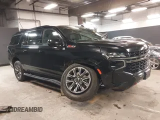 2021 Chevrolet Suburban Z71 с VIN 1GNSKDKD3MR140935, выставлен на аукционе IAAI как лот 42345178 с пробегом 52 370 миль миль и . История ставок и продаж доступна на DreamBid. Изображение 1.