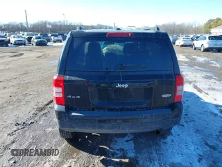 2015 Jeep Patriot High Altitude with VIN 1C4NJRFBXFD348180, listed as a IAAI auction lot 41434116 with 65,705 mi miles and . Bid and sale history available at carsss.com. Image 16.