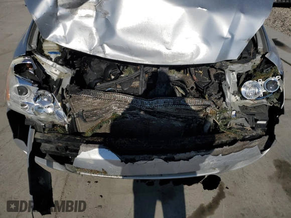 2008 Kia Sedona LX with VIN KNDMB233286244304, listed as a Copart auction lot 43228595 with 233,940 mi miles and Salvage Title. Bid and sale history available at DreamBid. Image 13.