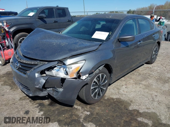 2015 Nissan Altima S with VIN 1N4AL3AP2FN345623, listed as a IAAI auction lot 41899319 with 350,211 mi miles and . Bid and sale history available at carsss.com. Image 18.
