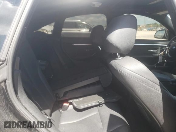 2019 BMW 4 Series 430i with VIN WBA4J1C59KBM18704, listed as a Copart auction lot 61022375 with 77,778 mi miles and Clean title. Bid and sale history available at DreamBid. Image 10.